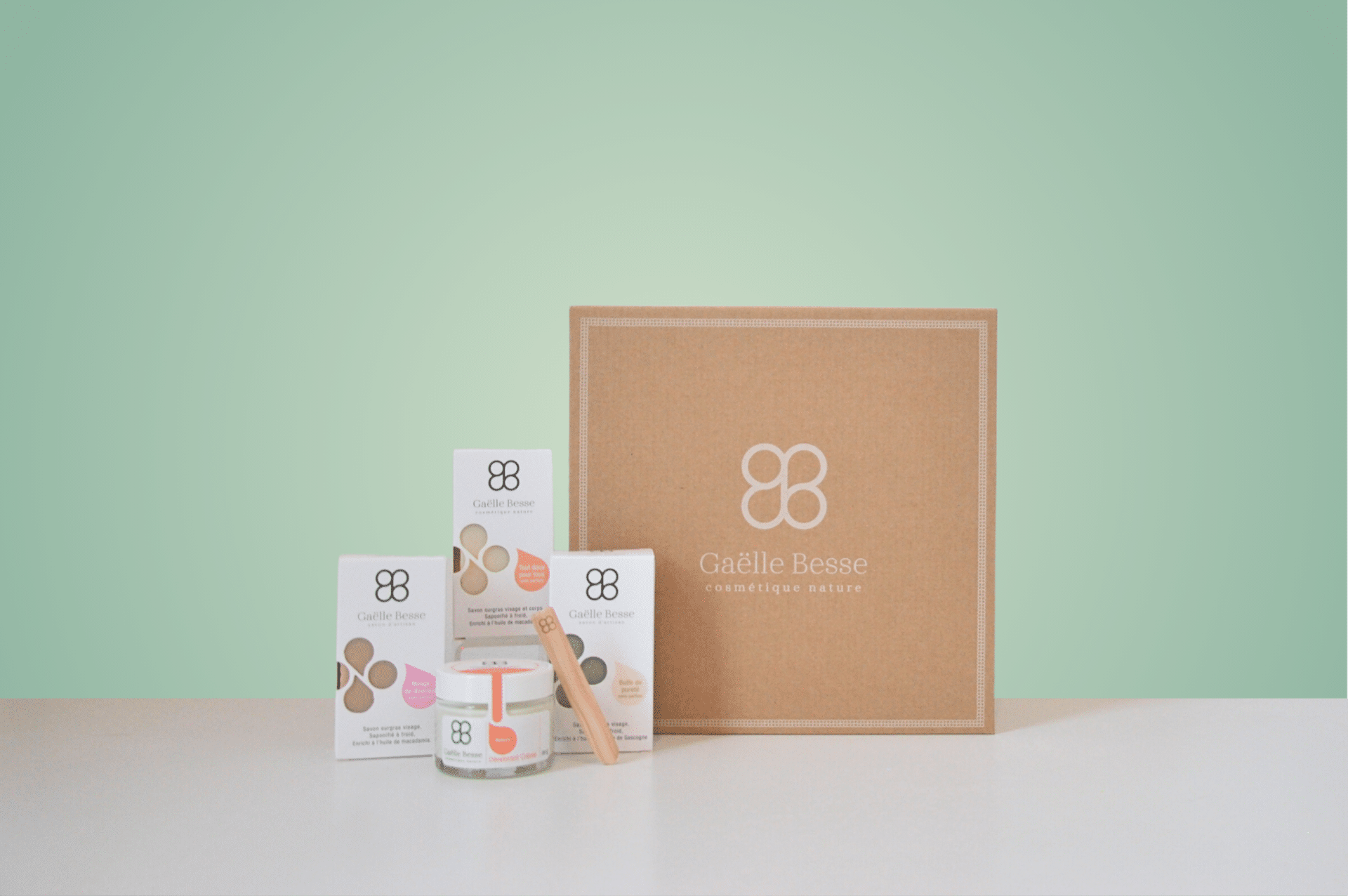 Grand Coffret - Trio de savons et déodorant
